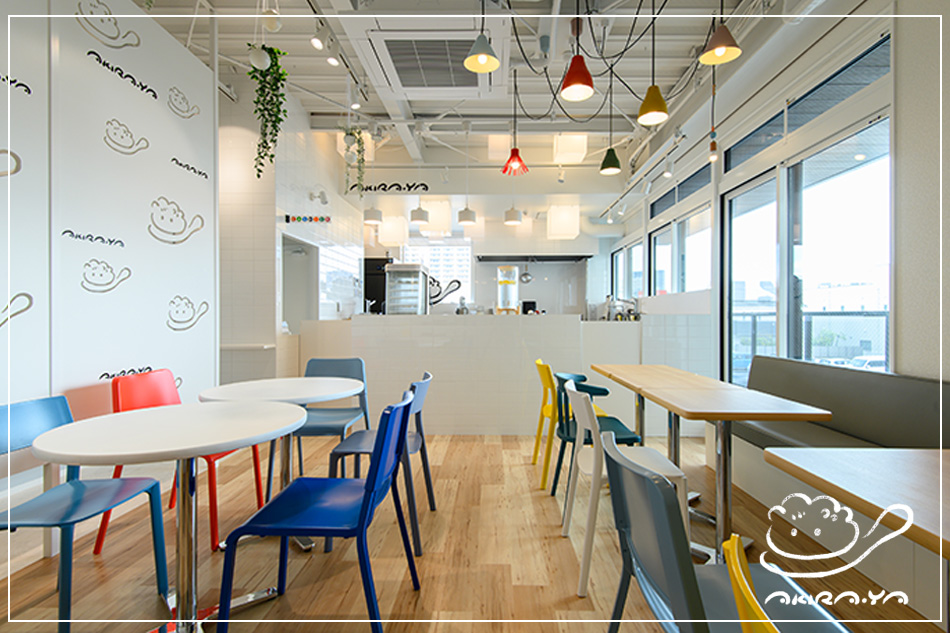 愛知県刈谷市の上海大ワンタン専門店「AKIRA-YA」｜飲食店デザインは名古屋のスーパーボギーデザイン事務所