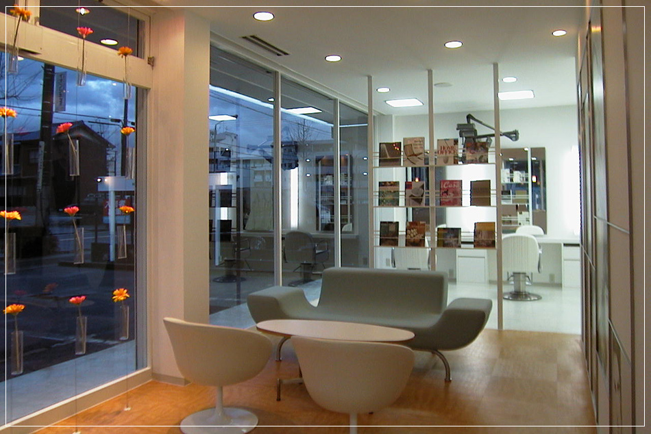 名古屋の「ヘアスタジオ ベルダ」｜美容院の店舗デザインは名古屋のボギーズ設計事務所